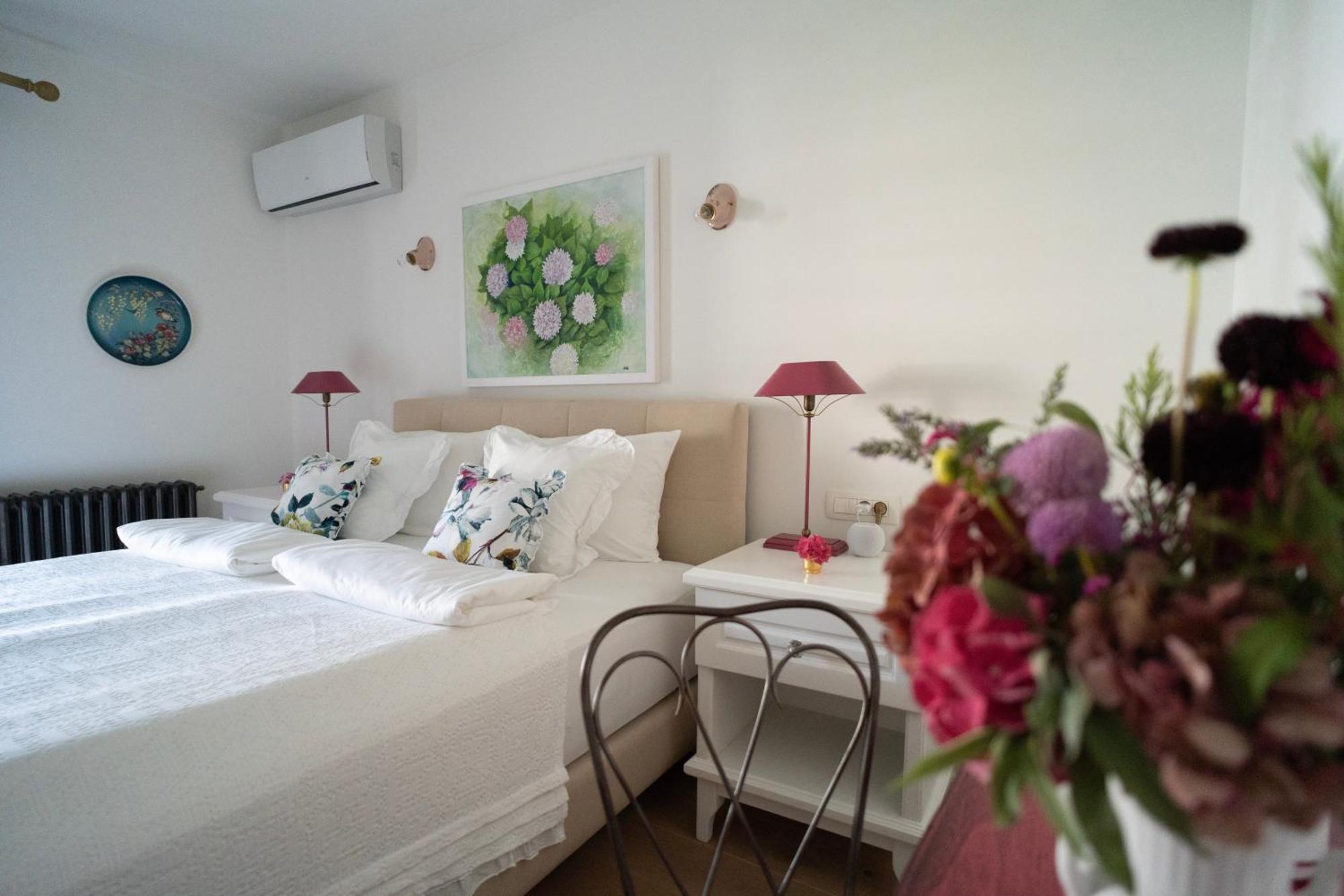 Nomad Rooms โมสตาร์ ภายนอก รูปภาพ