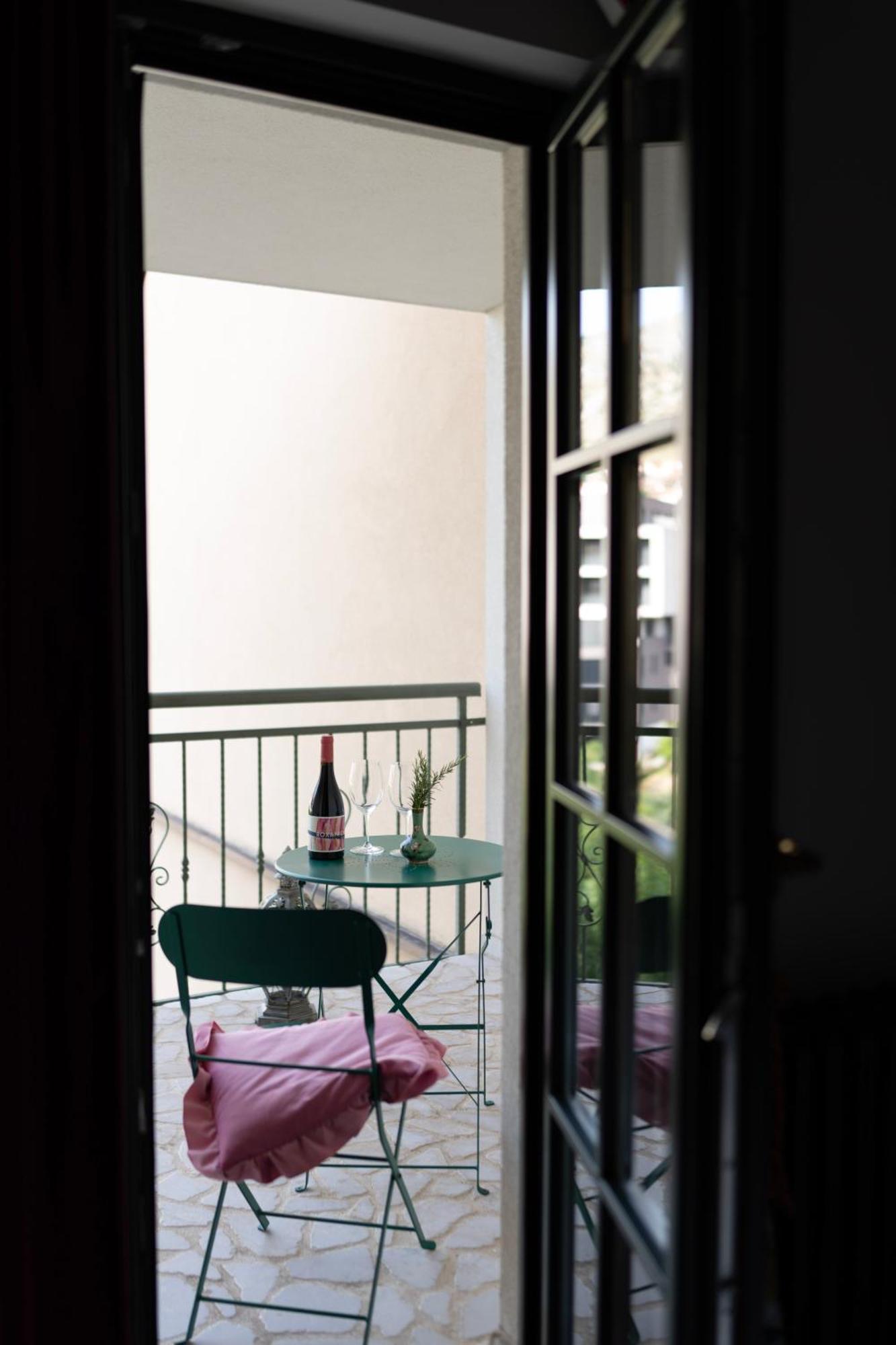 Nomad Rooms โมสตาร์ ภายนอก รูปภาพ