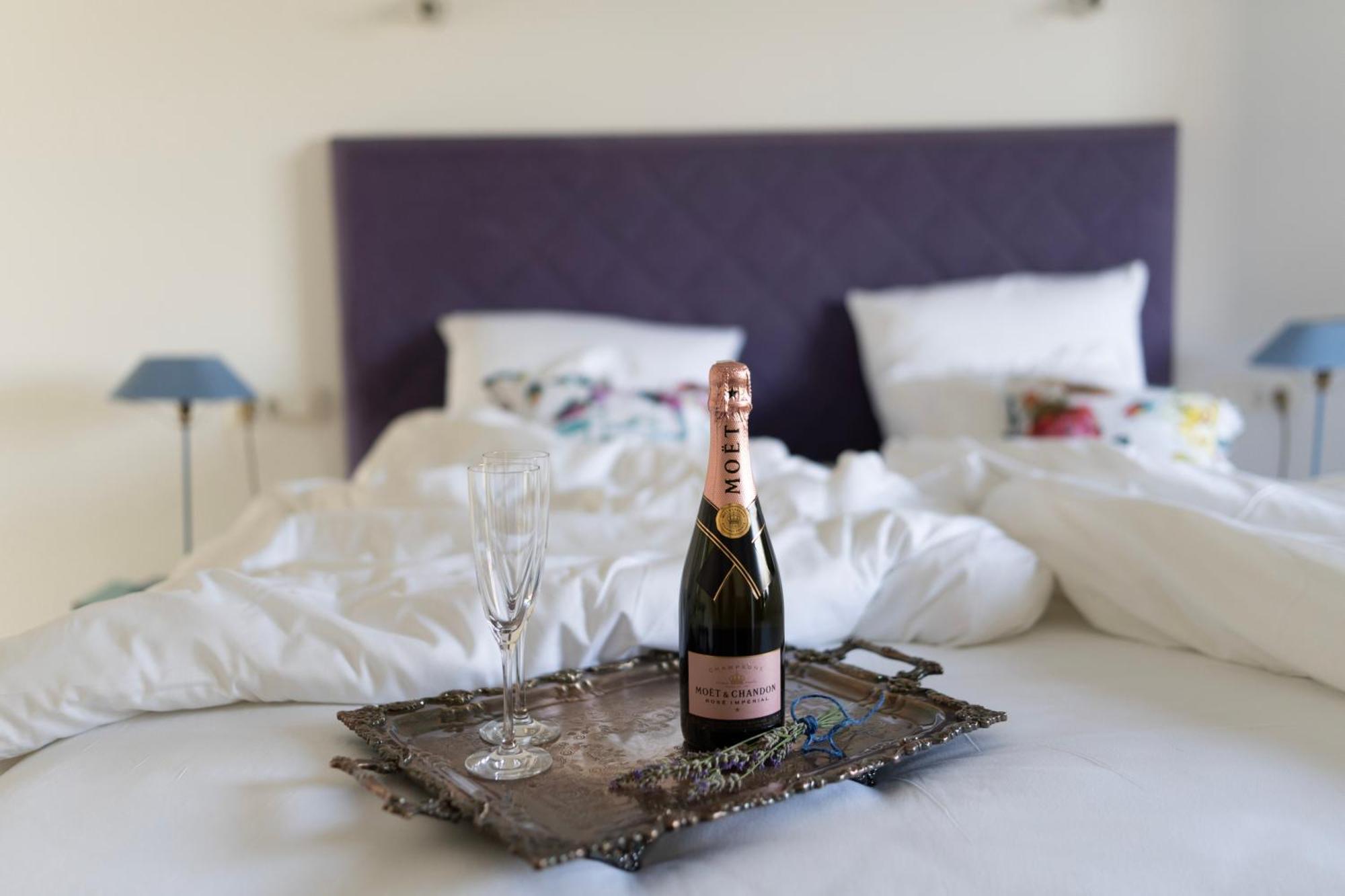 Nomad Rooms โมสตาร์ ภายนอก รูปภาพ